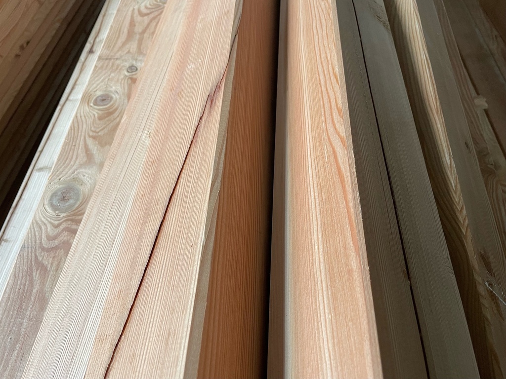 Konstruktionsholz 90 x 90 mm 4 m | BC Sortierung sibirische Lärche - Sortierung: BC