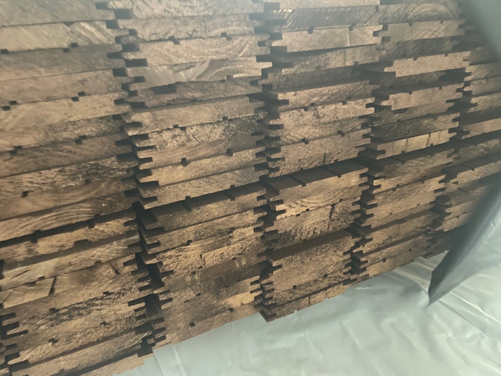 Thermoespe Nut-Feder Profil 15 x 110 mm 1,80 m Sortierung: A