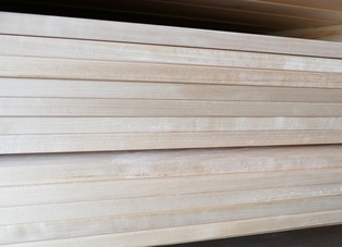 Glattkantbretter | Banklatten 27 x 123 mm Espe Sortierung: A